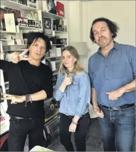  ?? (Photos DR et N. Sa.) ?? Nicola Sirkis, Marion Brunetto et Stéphane Le Tavernier, le boss de Sony Music France.