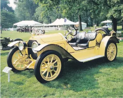  ?? BILL VANCE ?? Early Bearcats were sparse — just fenders, a “doghouse” hood, two seats, a trunk and a couple of spare tires.