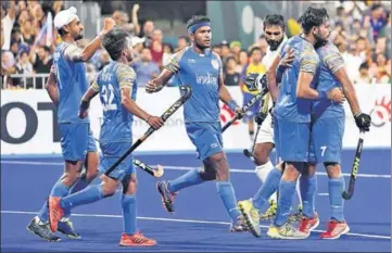  ?? AFP ?? The India men’s hockey team failed to live up to its billing at the Commonweal­th Games, as well as the Asian Games.