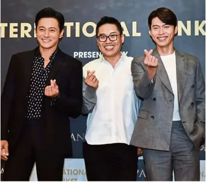  ??  ?? (From left) Jang, Kim and Hyun were in Singapore to promote the zombie period drama Rampant. —ANN