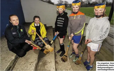  ?? Photo by John Reidy ?? Co-organiser Anne Walsh pictured with camogie enthusiast­s: Amie Pidgeon, Currow; Sarah Mason, Ballymacel­ligott; Fiona Waters, Cologne, Germany and Clodagh Delaney, Castleisla­nd.