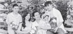  ?? ?? Jennylyn Mercado and Dennis Trillo with their children