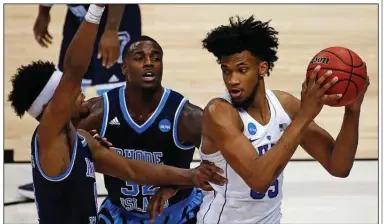  ?? AP/GENE J. PUSKAR ?? Duke freshman Marvin Bagley III (right) is averaging 22.0 points in two NCAA Tournament games for the Blue Devils. Bagley and the Blue Devils face Syracuse in the Midwest Region semifinals Friday in Omaha, Neb.