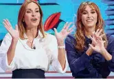  ??  ?? Sorelle Cristina, 53 anni e, a destra, Benedetta Parodi, 45