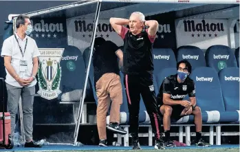  ?? /EFE. ?? Javier Aguirre se quedó a un solo gol y a un punto de evitar el descenso del Leganés.