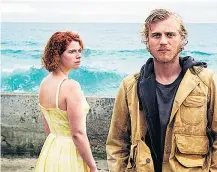  ??  ?? ROMANCE: Jessie Buckley and Johnny Flynn as Moll and Pascal