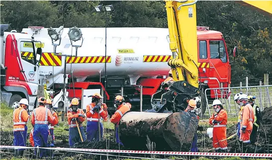  ?? Picture / NZME ?? It is unclear whether Refining NZ will try to claim “force majeure” in relation to the pipeline rupture in Northland.