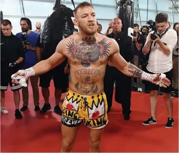  ?? PHOTO ARCHIVES ?? Conor McGregor s’en promet en vue de son match qu’il livrera la semaine prochaine au boxeur Floyd Mayweather.