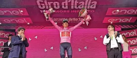  ?? ?? Geraint Thomas back in the Maglia Rosa at the Giro after stage 16 yesterday