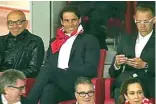  ?? MARCA ?? CUMA DIKALUNGKA­N: Rafael Nadal (tengah) di Stadion Wanda Metropolit­ano.