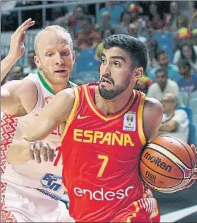  ?? FOTO: EFE ?? Jaime Fernández, una de las piezas destacadas de la selección en las ventanas