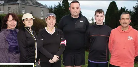  ?? PHOTOS BY PAUL MESSITT ?? Jackie McCann, Monica Blaney, Sharon Kenny, Martin Cahill, Paul Kenny and Tommy Healy at the Avondale Forest Parkrun.