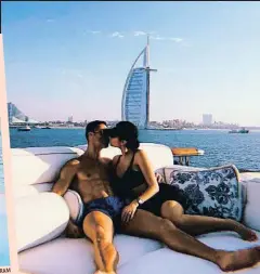  ?? CRISTIANO/INSTAGRAM ?? Cristiano Ronaldo y Georgina Rodríguez en Dubái