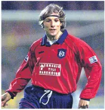  ??  ?? Claudio Caniggia played 25 times for Dundee.