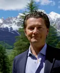  ??  ?? Ospite
Al primo cittadino di Cortina d’Ampezzo, Gianpietro Ghedina, il compito di ospite per le Olimpiadi 2026