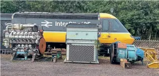  ?? 125 GROUP ?? No. 43044 at Ruddington with all the major components alongside, ready to be installed to return the power car to Valenta engine and Marston cooler.