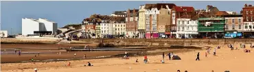  ??  ?? Eccentric: Margate with the Turner Gallery on the prom. Below: Timothy Spall as Turner