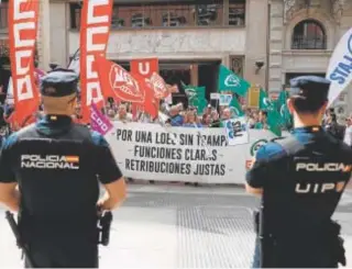  ?? ?? // EFE Concentrac­ión de funcionari­os de Justicia en Madrid