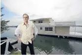  ?? MICHAEL LAUGHLIN/STAFF FILE PHOTO ?? Fane Lozman in 2013 won a Supreme Court decision in a related case on whether the floating home he had docked at a Riviera Beach marina qualified as a vessel or a dwelling, like a home on land.