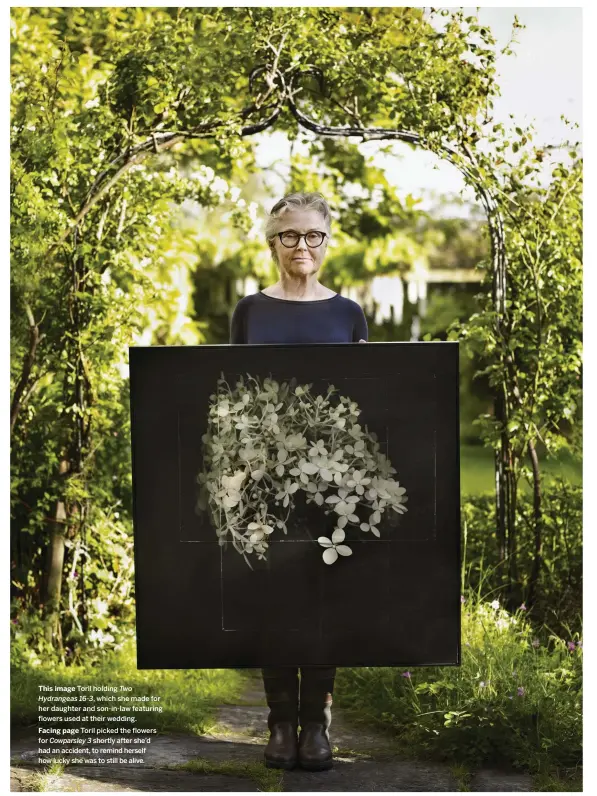  ??  ?? This image Toril holding Two Hydrangeas 16-3, which she made for her daughter and son-in-law featuring flowers used at their wedding.
Facing page Toril picked the flowers for Cowparsley 3 shortly after she’d had an accident, to remind herself how lucky she was to still be alive.