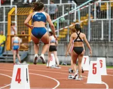  ??  ?? Bayerns beste Leichtathl­eten waren am Wochenende in Augsburg zu Gast. Gastgeber war die LG Augsburg, die das Großereign­is souverän ausrichtet­e. Foto: Hochgemuth