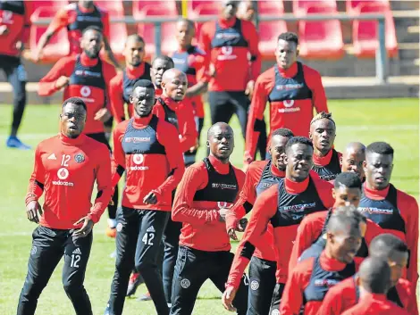  ?? Picture: SYDNEY MAHLANGU ?? READY FOR ACTION: Orlando Pirates players in training at the club’s media day at the Rand Stadium on Wednesday