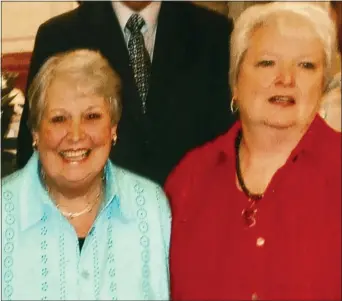  ?? MITCHUM FAMILY — VIA THE ASSOCIATED PRESS, UNDATED ?? Thelma Haddock, left, and her sister, Naomi Johnson. Authoritie­s said they were killed in Kingstree, S.C., in October 2010, and the man charged in their killing was sent for mental treatment.