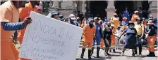  ?? | BONGANI MBATHA African News Agency (ANA) ?? EPWP contract workers took to the streets to voice their grievances over prolonged contract employment.