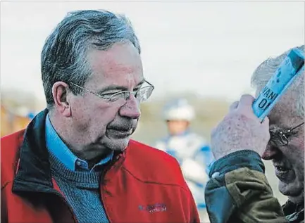  ?? CLIFFORD SKARSTEDT EXAMINER ?? Peterborou­gh MPP Jeff Leal, seen March 30, 2013 at Kawartha Downs in Fraservill­e, says he’s disappoint­ed the harness racing track has not agreed to a new 19-year funding agreement offered by the provincial government.