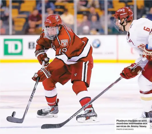  ??  ?? Plusieurs équipes se sont montrées intéressée­s aux services de Jimmy Vesey.