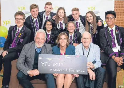  ?? Picture: Fraser Band. ?? Gareth Wood, Dame Katherine Grainger and Sir Ian Wood with pupils from Perth’s St John’s Academy.