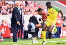  ?? (Photo AFP) ?? Hier, les Dogues ont plumé les Canaris, au grand désespoir de Claudio Ranieri.