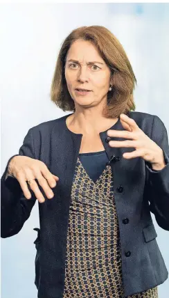  ?? FOTO: DPA ?? Heute ist Katarina Barley Bundesjust­izminister­in. Zuvor war die 49-Jährige bereits Familien- und geschäftsf­ührend auch Arbeitsmin­isterin.