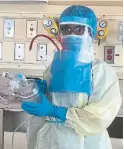  ?? JESS GAKUBA ?? Jess Gakuba in full PPE when caring for a patient with COVID-19. She’s a registered nurse in a hospital ICU.