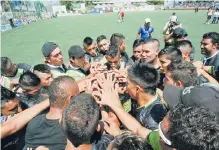  ?? JAIME MORENO VARGAS/ADN ?? Así festejó el equipo de las UTS tras el título ganado en la libre.