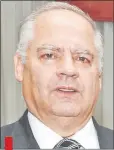  ??  ?? Luis María Benítez. Ministro de la Corte Suprema de Justicia. La nuera cobró cuatro años sin ir a trabajar.