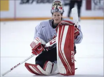  ?? CANADIAN PRESS FILE PHOTO ?? Four-time Olympic champion Charline Labonte is retiring from the Canadian Women’s Hockey League.