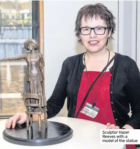  ?? ?? Sculptor Hazel Reeves with a model of the statue