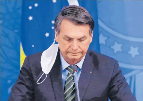  ?? FOTO: SERGIO LIMA/AFP ?? Brasiliens Präsident Jair Bolsonaro hat sich mit dem Coronaviru­s angesteckt.