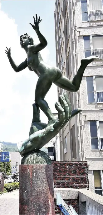 Public split over reinstallation of nude women statues - PressReader