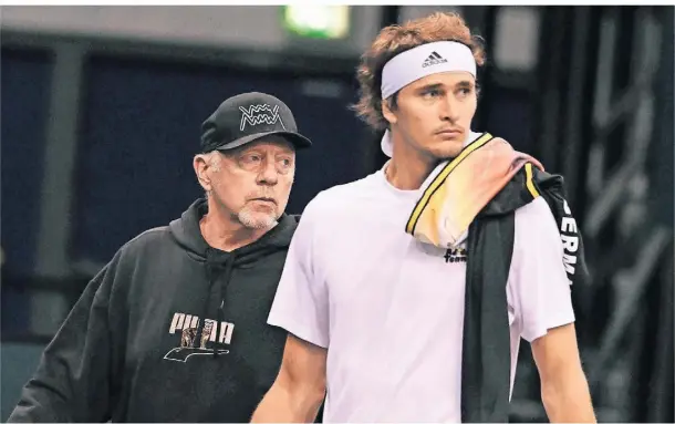  ?? FOTO: IMAGO ?? Konsternie­rt: Boris Becker (l.) mit Alexander Zverev in Trier.