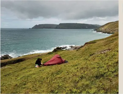  ??  ?? ABOVE Elise carried a lightweigh­t one-person tent on her 301-day journey, but had never pitched a tent alone before embarking on her coastal run