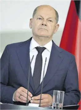  ?? Annegret Hilse / Reuters ?? Olaf Scholz, ahir a Berlín durant una roda de premsa.