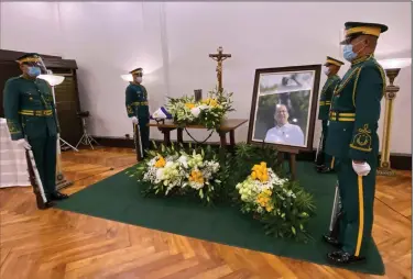  ?? (AP/Aaron Favila) ?? Honor guards stand at a display Thursday that holds the ashes of former Philippine President Benigno Aquino III at the Heritage Memorial Park in Taguig, Philippine­s.