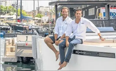  ?? MERCÈ GOST / ARCHIVO ?? Stanislas Chmielewsk­i y Marc de Antonio, fundadores de De Antonio Yachts