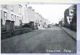  ??  ?? Shilton Road, Barwell. Hinckley District Past and Present