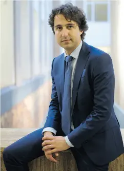  ?? PETER DEJONG / THE ASSOCIATED PRESS ?? Prime Minister Justin Trudeau, left, and his Dutch doppelgang­er, left-wing party leader Jesse Klaver, right.