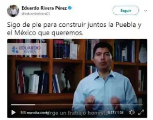  ??  ?? A través de un video, el exalcalde de Puebla aseguró que permanecer­á en el instituto político al que siempre ha estado afiliado.