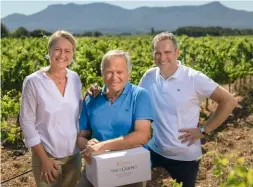  ??  ?? Le rosé de Guy, Maud et Matthieu Négrel a conquis les chefs provençaux.