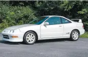  ?? PHOTO COURTOISIE ?? Une Acura Integra Type R 1997 avec seulement 1916 km s’est vendue 82 500 $, ce qui est plus cher qu’une Acura 2018.